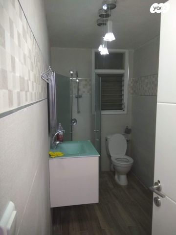 דופלקס, שטרית 46, שיכון ב, טבריה