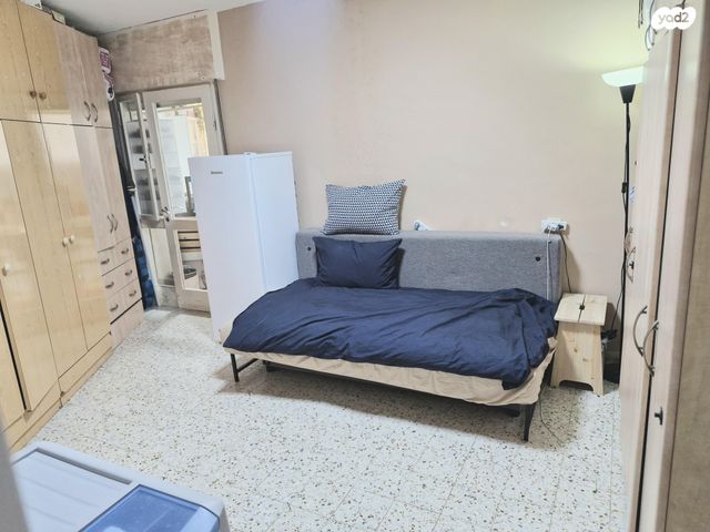 דירה, הרב דוד שניאורסון 3, רמות, ירושלים