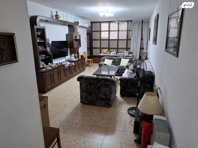 דירה, ד"ר אברהם אליהו הרכבי 1, תל חיים, תל אביב יפו