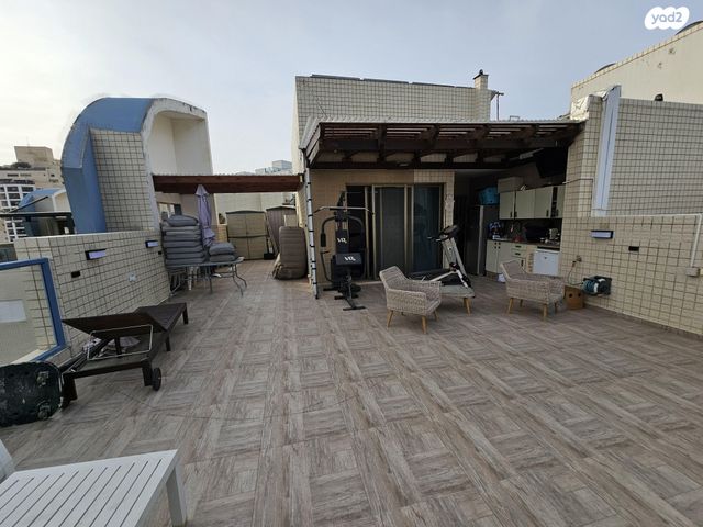 גג/ פנטהאוז, יפה אברהם 14, קרית רבין, חולון