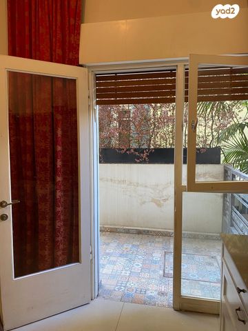 דירת גן, שיינקין 32, לב תל אביב, לב העיר צפון, תל אביב יפו