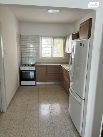 דירה, אבשלום 64, נווה מנחם, באר שבע