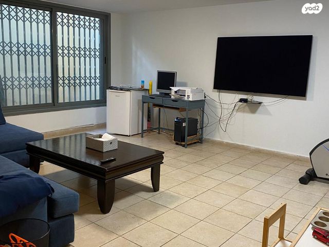 דו משפחתי, הר חריף 1, הפארק, כפר סבא