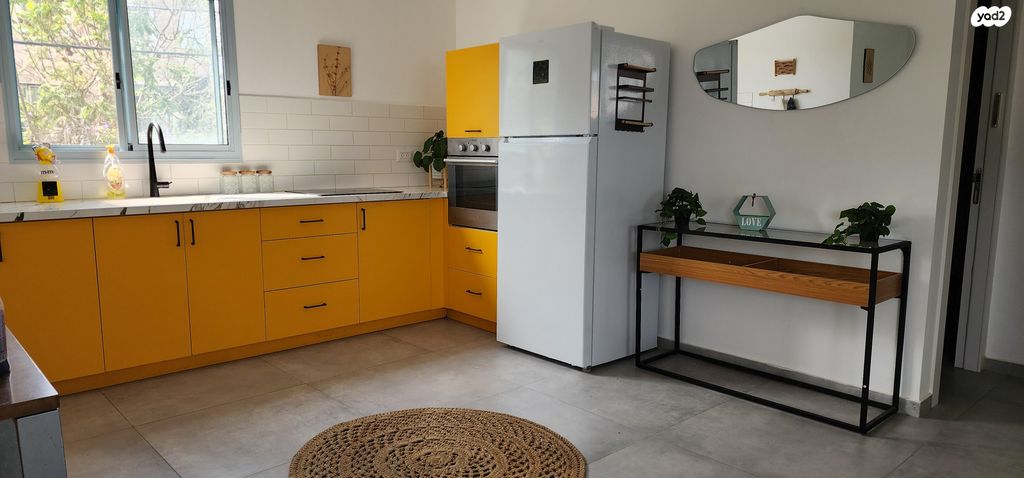 דירה, האלון 51, עין יעקב, עין יעקב