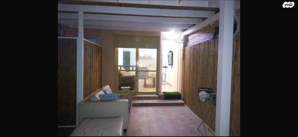 ז'בוטינסקי 14