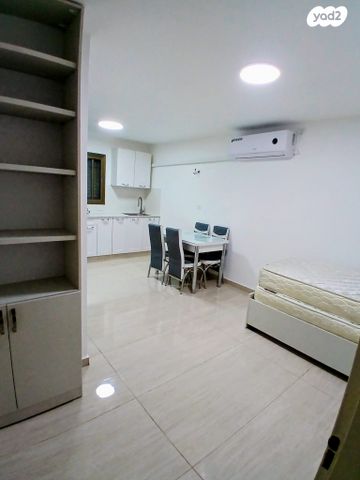 יחידת דיור, רבי שמואל וינרב 5, קרית הרצוג, בני ברק