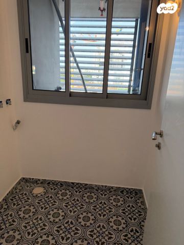 דירה, ש"י עגנון 1, שיכון רסקו, קרית אונו