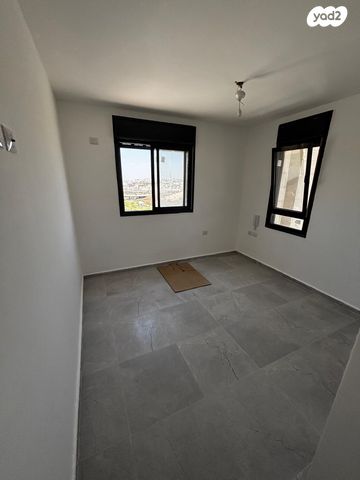 דירה, סיוון 10, נווה שמיר רמת בית שמש ה-1, בית שמש