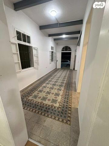 דירה, הגנים 38, המושבה הגרמנית, חיפה