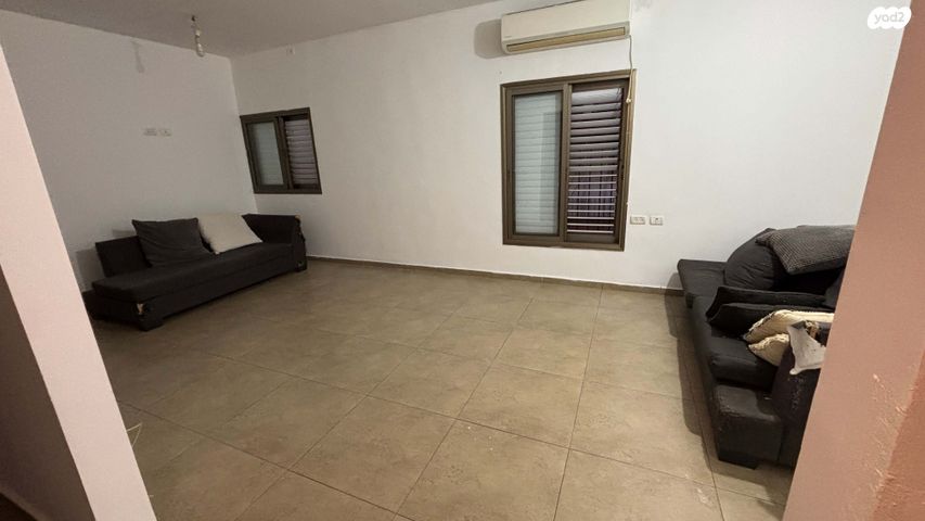 דירה, הדף היומי 6, המרכז השקט / מרכז העיר, פתח תקווה