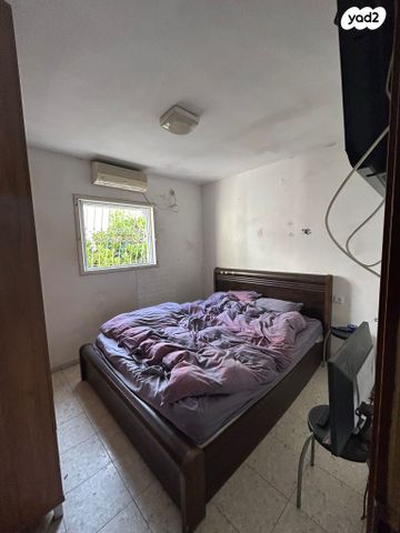 דירה, מטולה 11, נווה רם, שיכון מזרחי, רמת גן