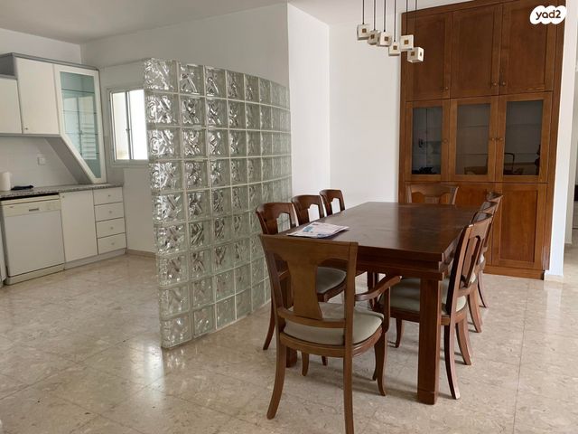 ישראל גלילי 7