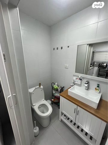 יחידת דיור, רבי עקיבא 17, שעריים, רחובות