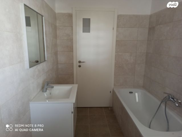 דירה, נחל איילון 20, צור יצחק, צור יצחק