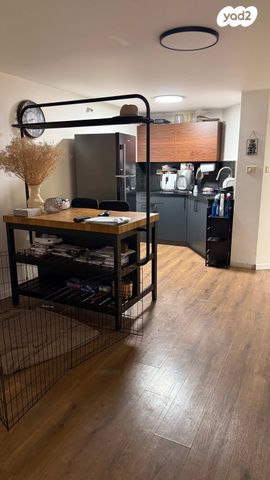 יחידת דיור, ברקת 4, אבני חן, קיסריה