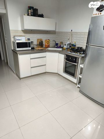 דירה, שדרות בנימין 12, מרכז העיר דרום, נתניה