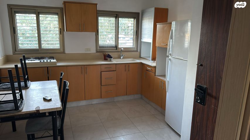 דרך השלום 60