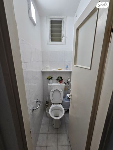 דירה, יציאת אירופה 13, תקומה, כפר סבא