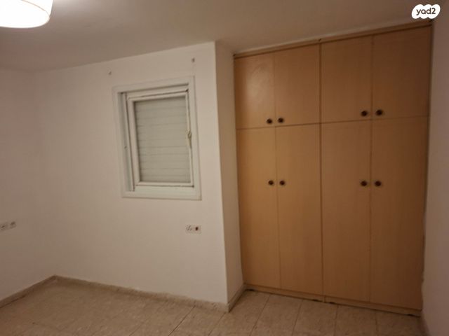 דירת גן, עמק האלה 43, קרית קריניצי, רמת גן