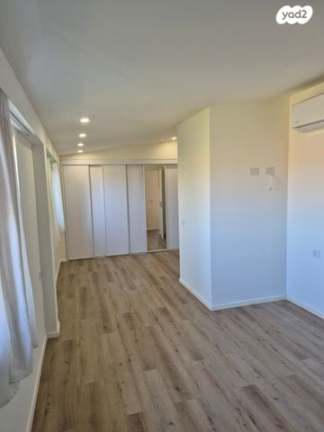 יחידת דיור, דבורה הנביאה 1, קפלן, בנה ביתך, כפר סבא