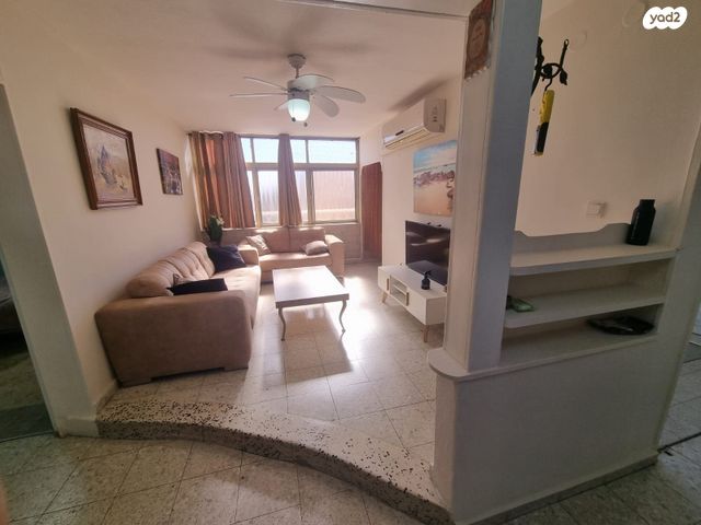 לוס אנג'לס 18