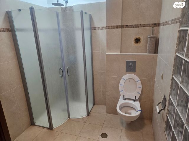 בית פרטי/ קוטג', האצ"ל 43, גני אור, אור עקיבא