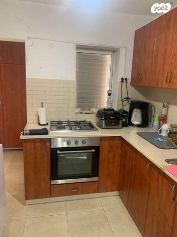 יחזקאל קזז 33