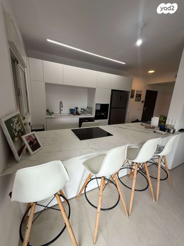 ליונל ווטסון 3