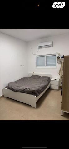 אדוארד ברנשטיין 24