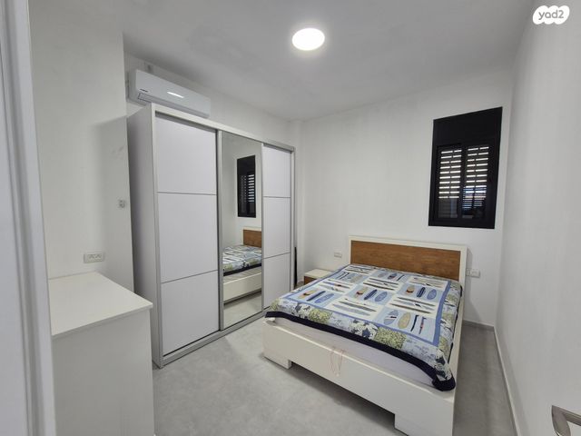 דירה, יששכר 38, כפר אוריאל, גדרה