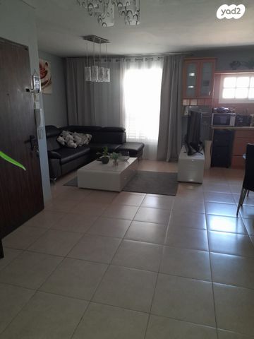 דירה, יצחק בן צבי 26, קרית ים  א', קרית ים