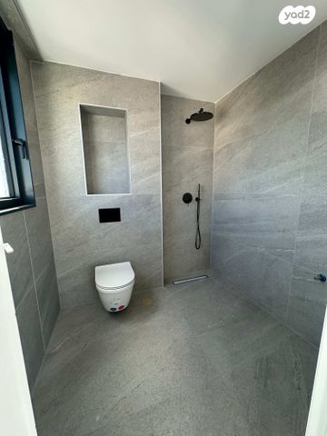 דירה, תוצרת הארץ 5, נחלת יצחק, תל אביב יפו