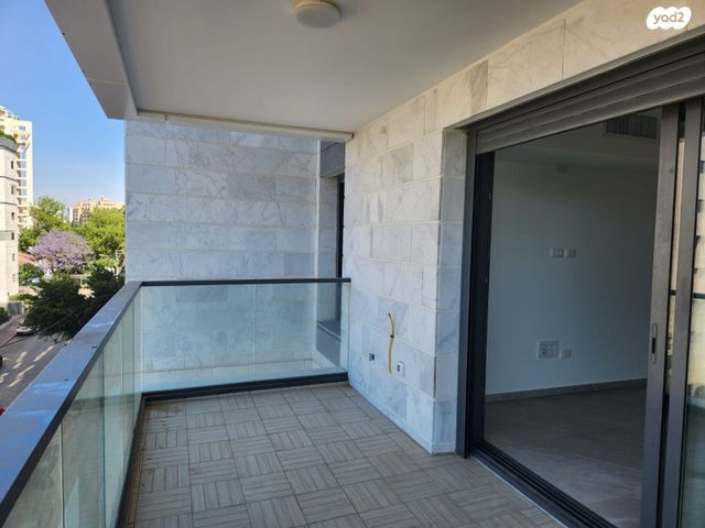 דירה, הר מירון 2, נווה ישראל, הרצליה