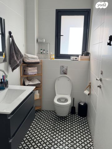 דירה, אייזיק רמבה 9, נוף הטיילת, נתניה