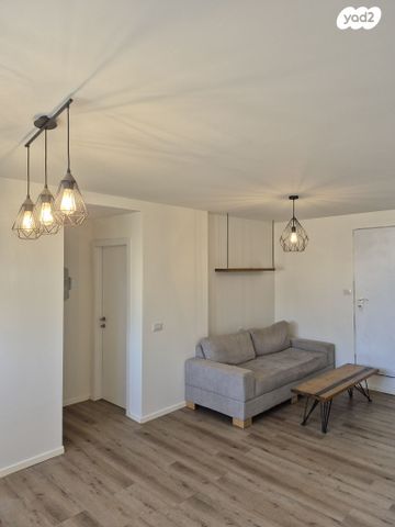 יחידת דיור, דבורה הנביאה 1, קפלן, בנה ביתך, כפר סבא