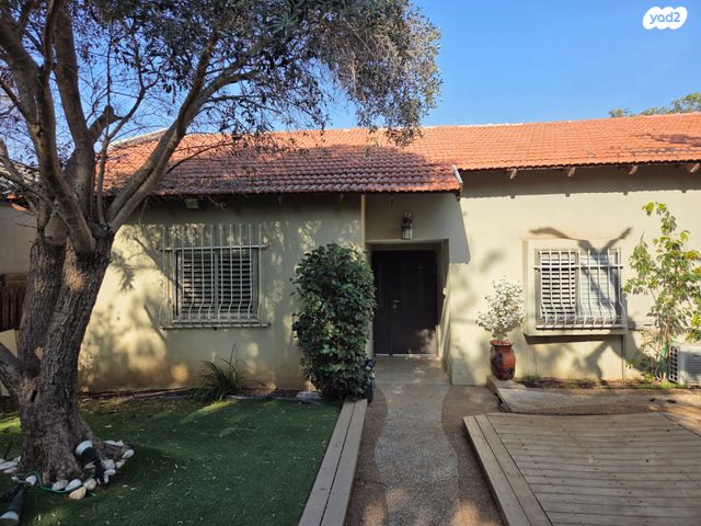 בית פרטי/ קוטג', ההדס 45, חרוצים, חרוצים