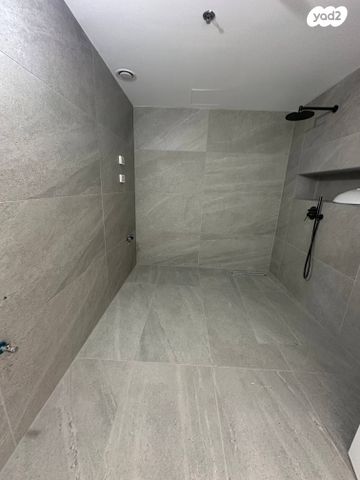 דירה, תוצרת הארץ 5, נחלת יצחק, תל אביב יפו