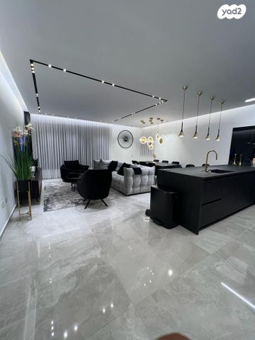 דירה, בן יהודה 5, ראשונים, ראשון לציון