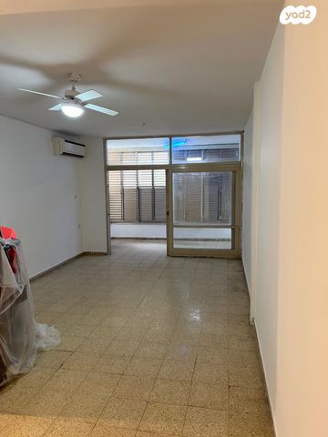 דירה, הקשת 4, קרית שלום, תל אביב יפו