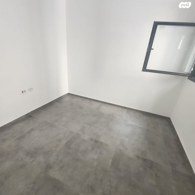 דירה, יצחק שמיר 7, רמת הדר, גבעת שמואל