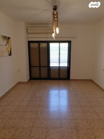 שדרות כצנלסון 38