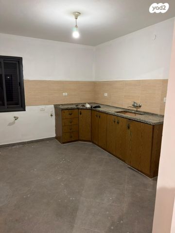 דירה, צבי בורנשטיין 709, המרכז, ירוחם