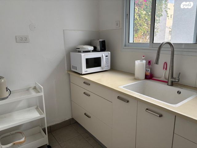 דירה, צפרירים 19, כרמליה, חיפה