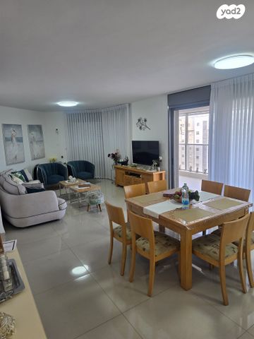 דירה, חטיבת כפיר 23, רובע יזרעאל סביוני העמק, עפולה