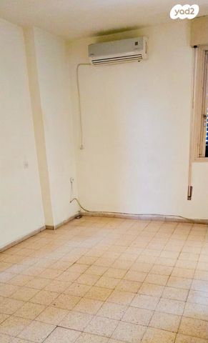 דירה, נהריים 6, נווה שרת, תל אביב יפו