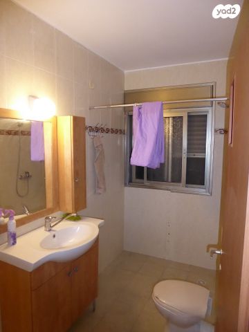 יחידת דיור, יגאל אלון 20, קרית עמל, קרית טבעון