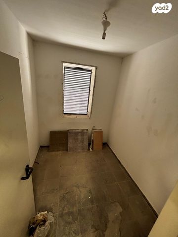 דירה, סיוון 10, נווה שמיר רמת בית שמש ה-1, בית שמש