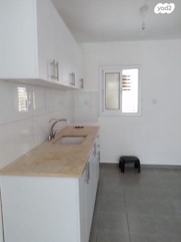 דירת גן, התחייה 12, רמת יוסף, בת ים