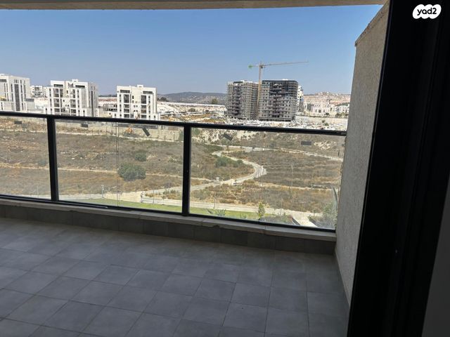 דירה, סיוון 10, נווה שמיר רמת בית שמש ה-1, בית שמש