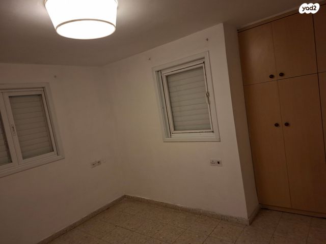 דירת גן, עמק האלה 43, קרית קריניצי, רמת גן